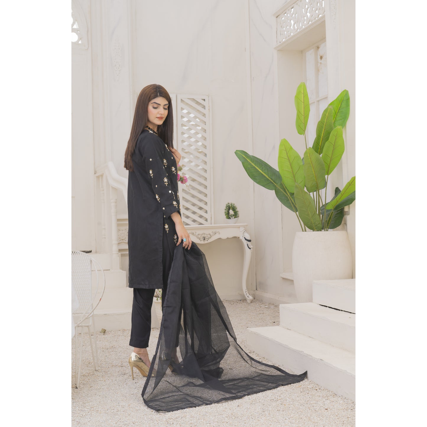 Handmade Neckline Stitched 3-pc